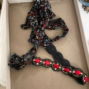 Headband with jewels